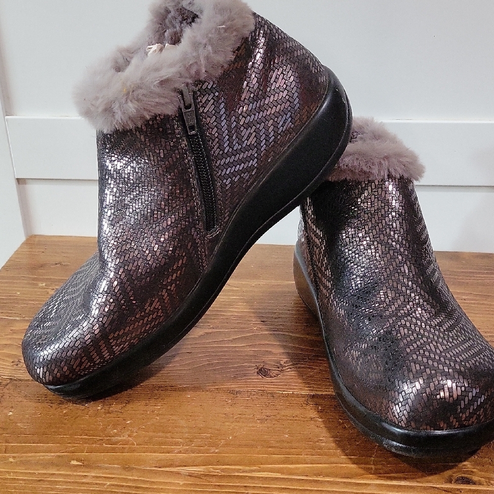 Alegria Shimmering Black Winter Boots